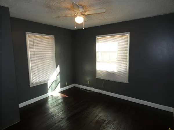 $1,195 | 428 Sayles Boulevard, Abilene, TX 79605