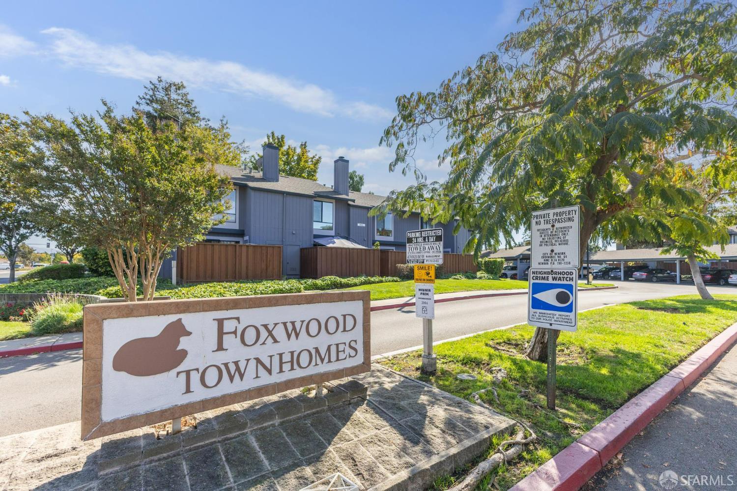36931 Newark Boulevard, Unit E Newark, CA 94560 - Photo 36 of 37 a view of a park with benches