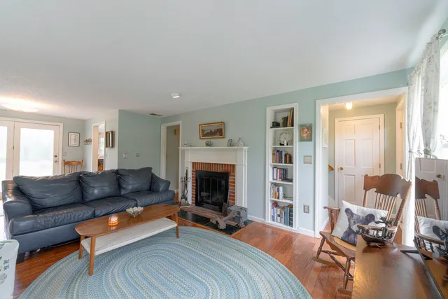 $489,000 | 7 Salmon Run, Raymond, ME 04071