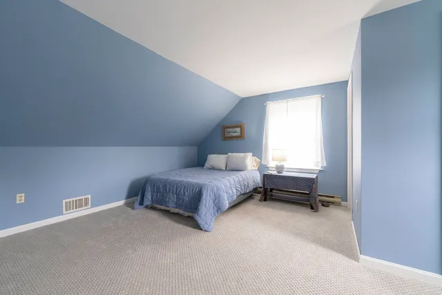 $489,000 | 7 Salmon Run, Raymond, ME 04071