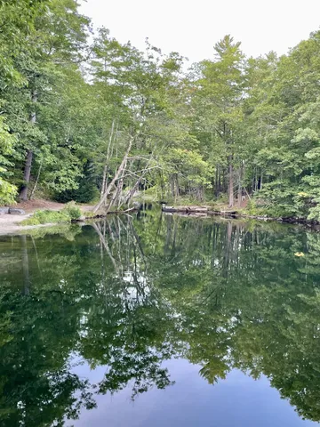 $489,000 | 7 Salmon Run, Raymond, ME 04071