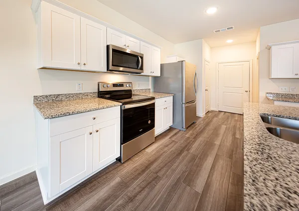 $2,300 | 507 Halifax Court, Montgomery, TX 77316