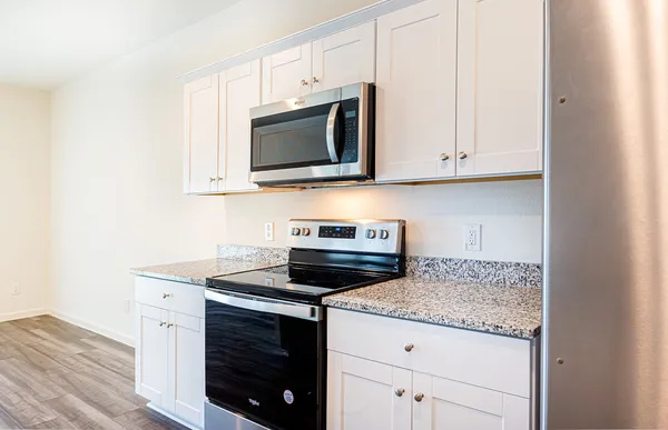 $2,300 | 507 Halifax Court, Montgomery, TX 77316