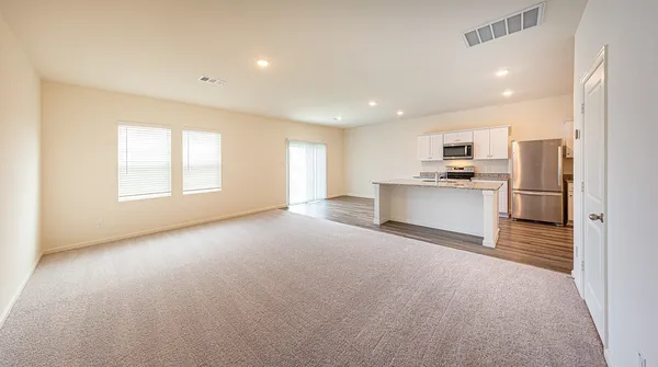 $2,300 | 507 Halifax Court, Montgomery, TX 77316