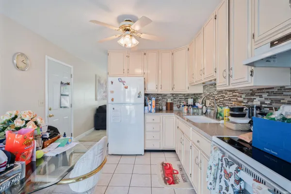 $189,900 | 1904 Sherwood Drive, Kokomo, IN 46902