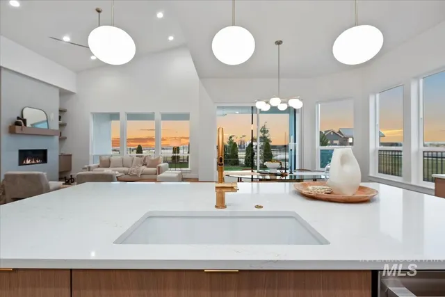 $1,119,900 | 2407 North Buhrstone Avenue, Eagle, ID 83616