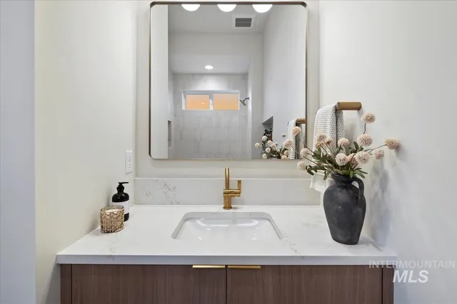 $1,119,900 | 2407 North Buhrstone Avenue, Eagle, ID 83616