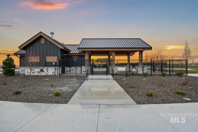 $1,119,900 | 2407 North Buhrstone Avenue, Eagle, ID 83616