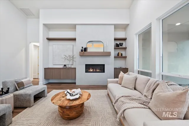 $1,119,900 | 2407 North Buhrstone Avenue, Eagle, ID 83616