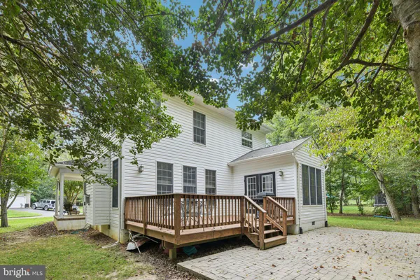a view of backyard of house