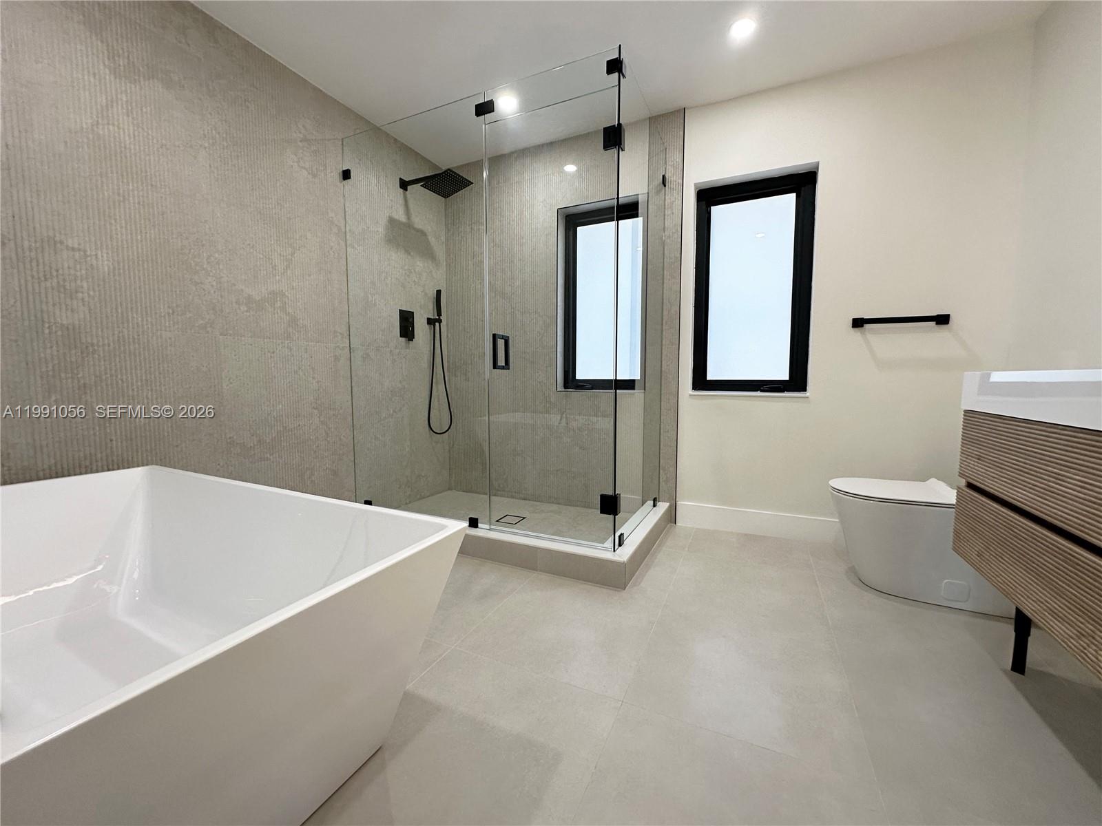 1240 South Cypress Road Pompano Beach, FL 33060 - Photo 15 of 25