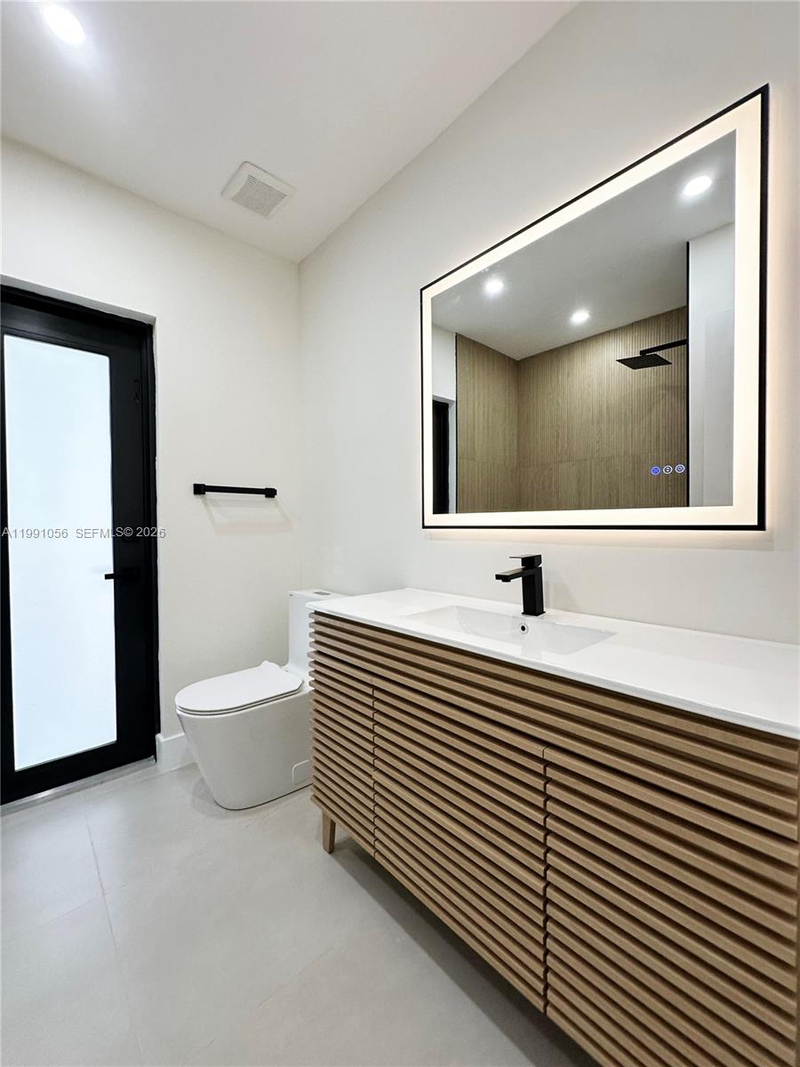 1240 South Cypress Road Pompano Beach, FL 33060 - Photo 19 of 25