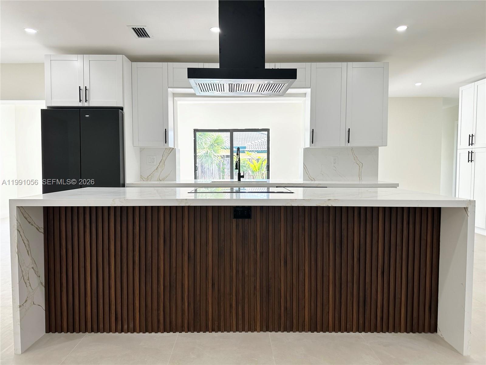 1240 South Cypress Road Pompano Beach, FL 33060 - Photo 8 of 25