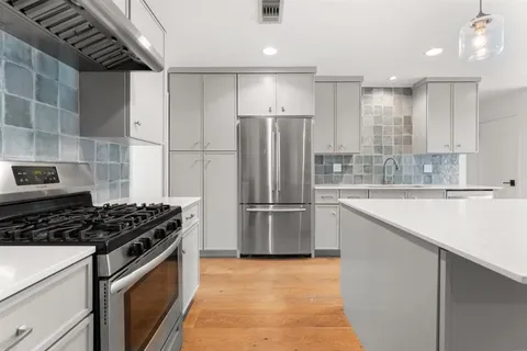 $399,000 | 512 Orchard Drive, Lake Charles, LA 70605