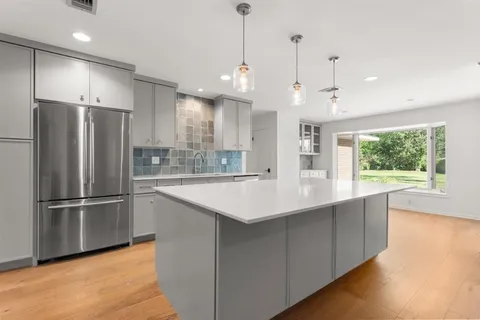 $399,000 | 512 Orchard Drive, Lake Charles, LA 70605