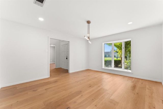 $419,500 | 512 Orchard Drive, Lake Charles, LA 70605