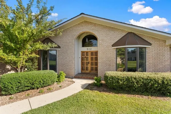 $399,000 | 512 Orchard Drive, Lake Charles, LA 70605