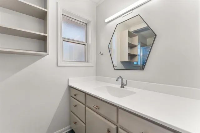 $399,000 | 512 Orchard Drive, Lake Charles, LA 70605