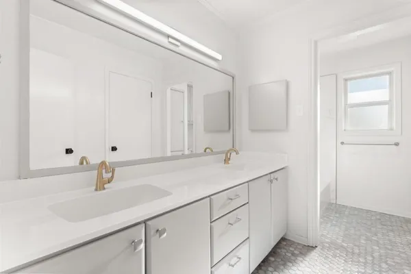 $399,000 | 512 Orchard Drive, Lake Charles, LA 70605