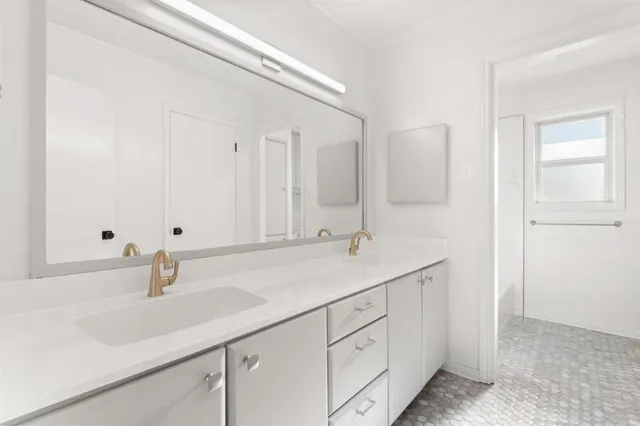 $399,000 | 512 Orchard Drive, Lake Charles, LA 70605