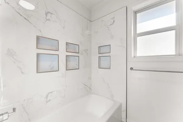 $399,000 | 512 Orchard Drive, Lake Charles, LA 70605