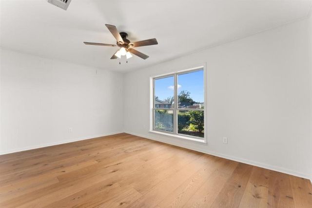 $419,500 | 512 Orchard Drive, Lake Charles, LA 70605