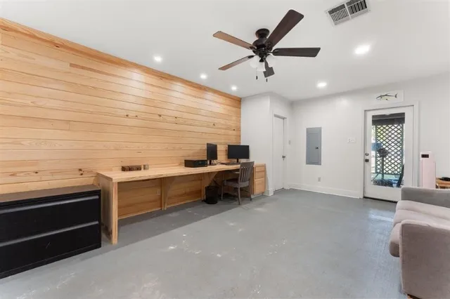 $399,000 | 512 Orchard Drive, Lake Charles, LA 70605