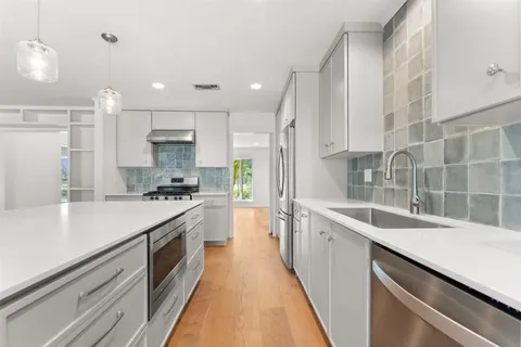 $399,000 | 512 Orchard Drive, Lake Charles, LA 70605