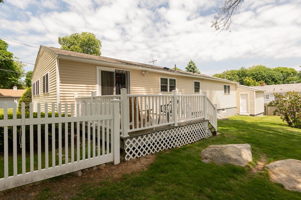 12 Crooker Drive Lynn, MA 01904 - Photo 8 of 30