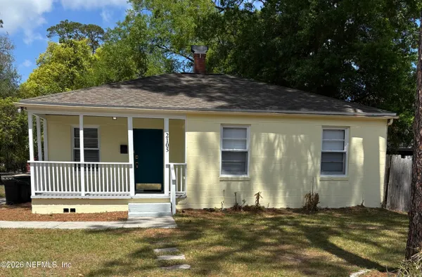 $1,595 | 2105 Kingswood Road, Jacksonville, FL 32207