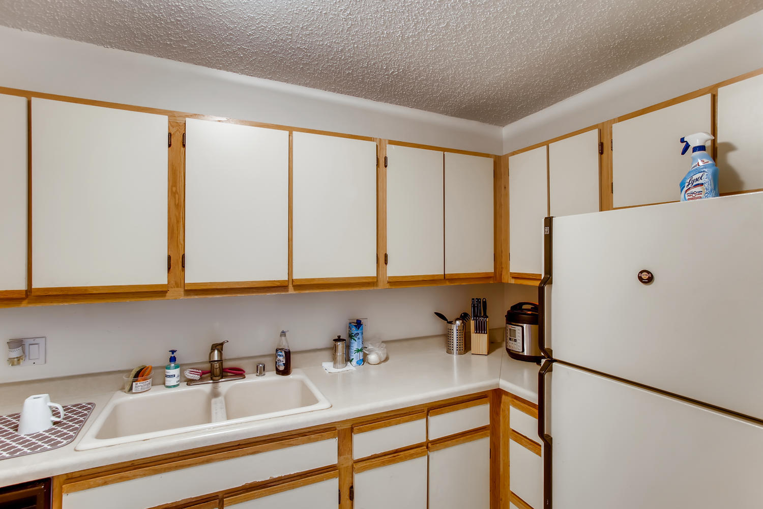 1122 North Clark Street, Unit 2209 Chicago, IL 60610 - Photo 4 of 10