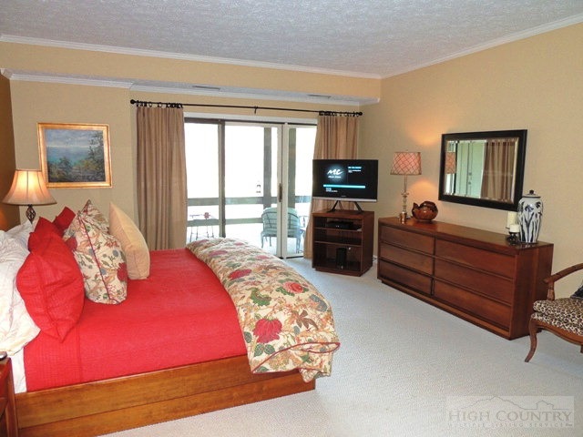 361 The Lakes, Unit 6 Boone, NC 28607 - Photo 14 of 17 Gallery Image 14