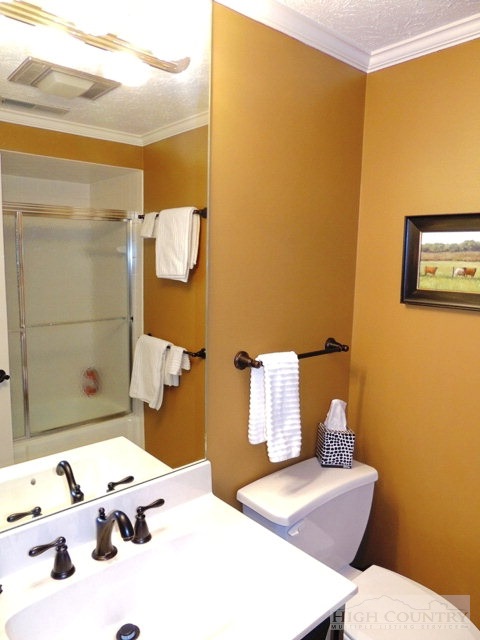 361 The Lakes, Unit 6 Boone, NC 28607 - Photo 6 of 17 Gallery Image 6