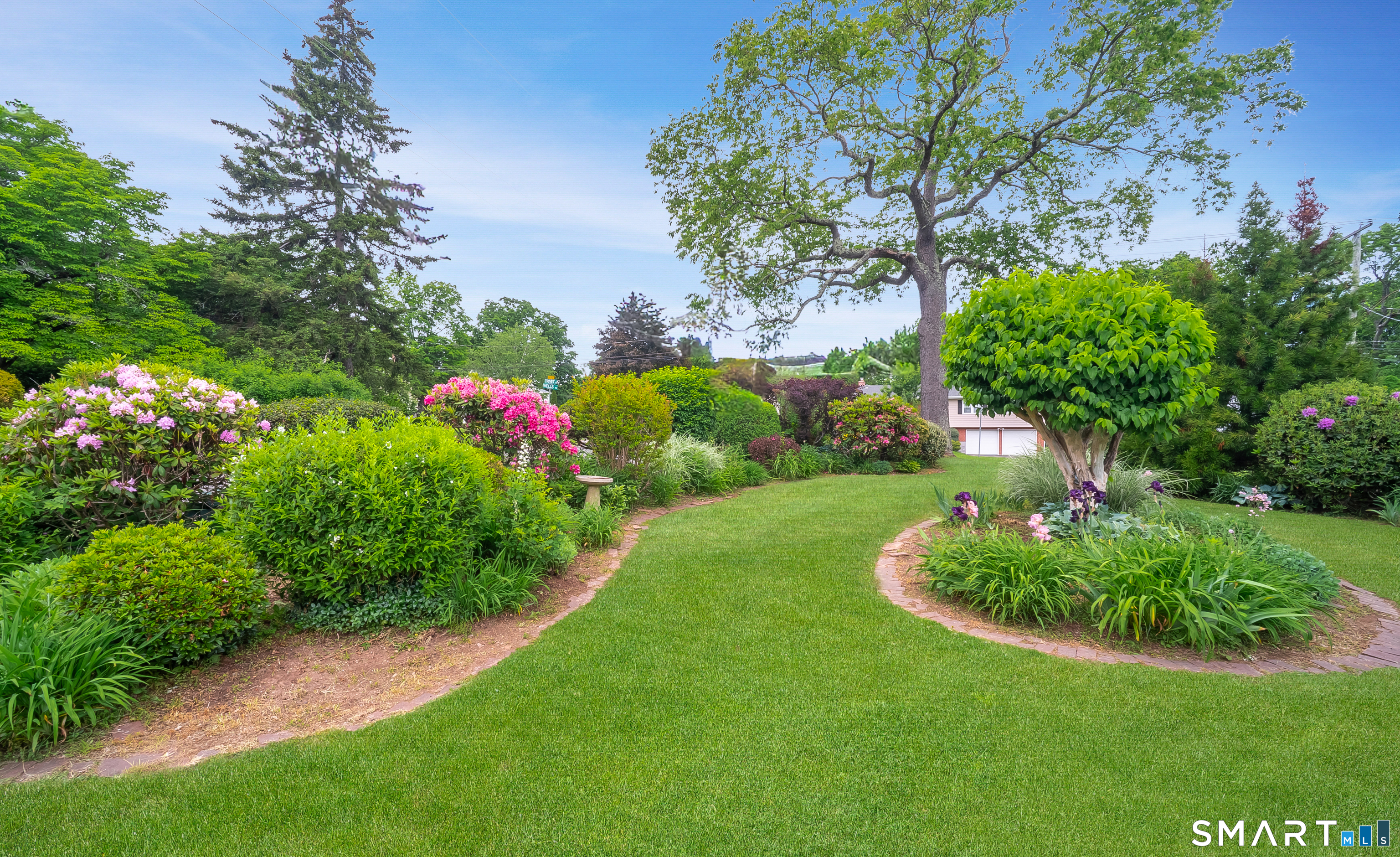 798 Wells Road Wethersfield, CT 06109 - Photo 2 of 39