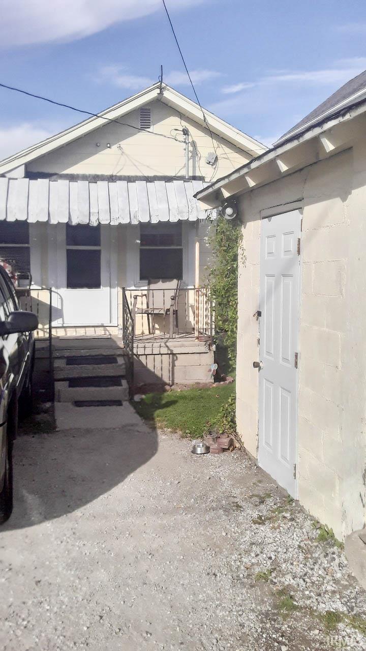 1201 West Delphi Avenue Marion, IN 46952 - Photo 3 of 9