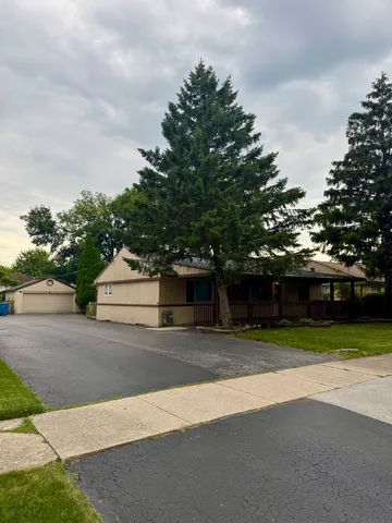$283,000 | 5125 West 101st Street, Oak Lawn, IL 60453