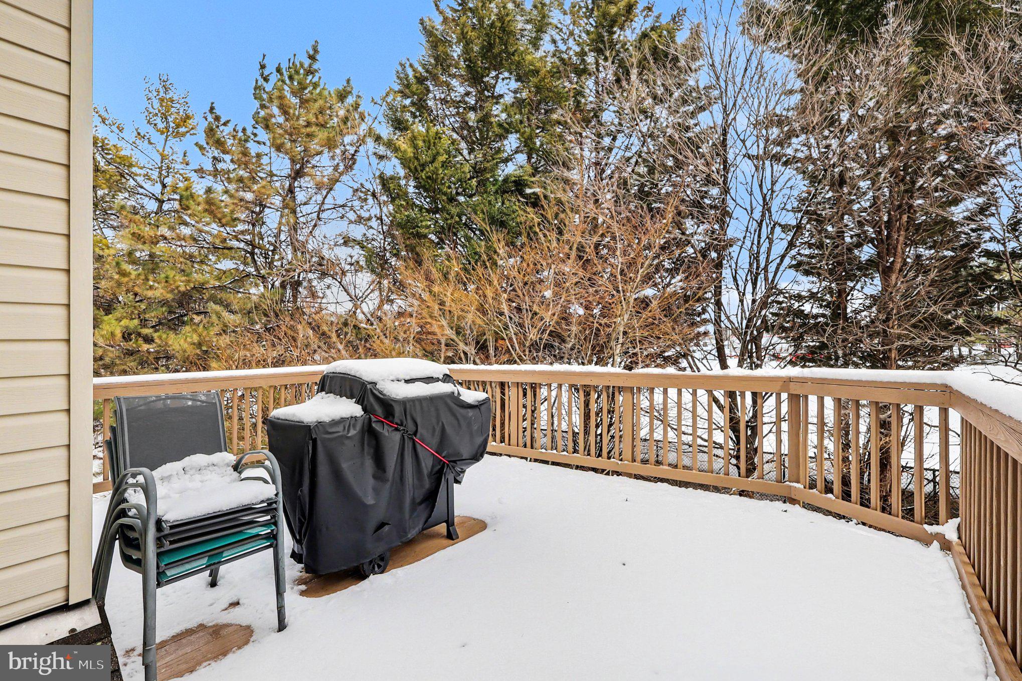 12607 Granite Ridge Drive North Potomac, MD 20878 - Photo 28 of 35 a view of balcony with furniture