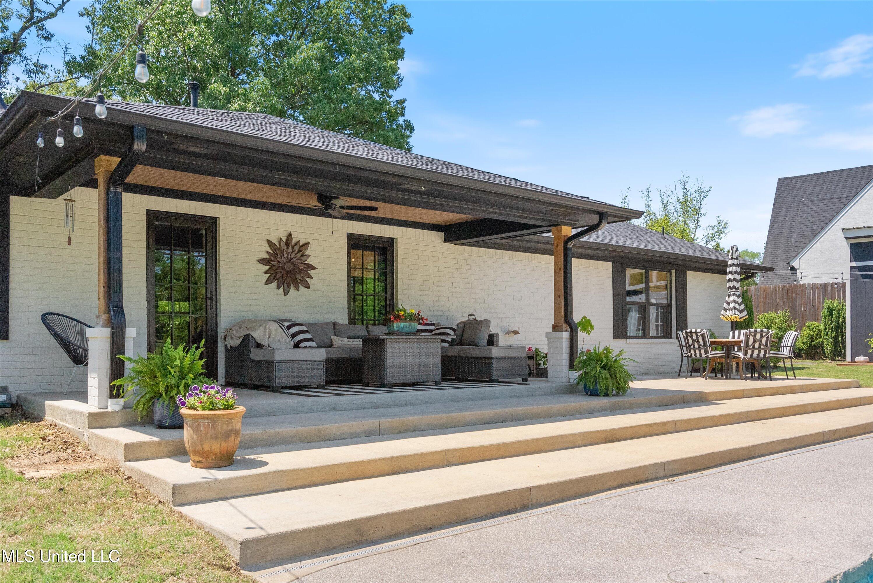 7410 Vaiden Road Hernando, MS 38632 - Photo 33 of 45 Patio