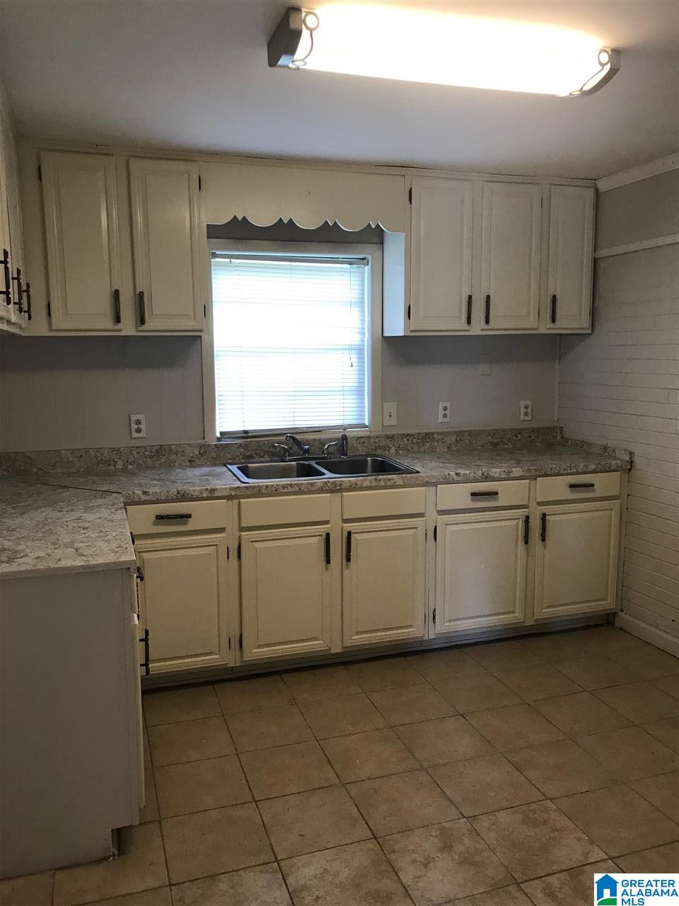 1001 Goldwire Street Southwest Birmingham, AL 35211 - Photo 10 of 16