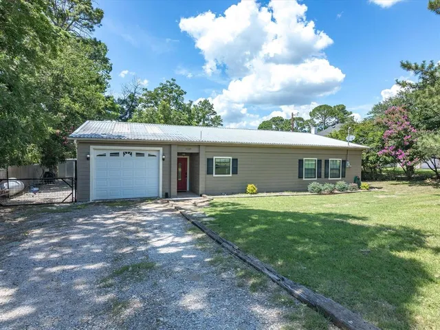 $534,900 | 11335 Eustace Drive, Azle, TX 76020