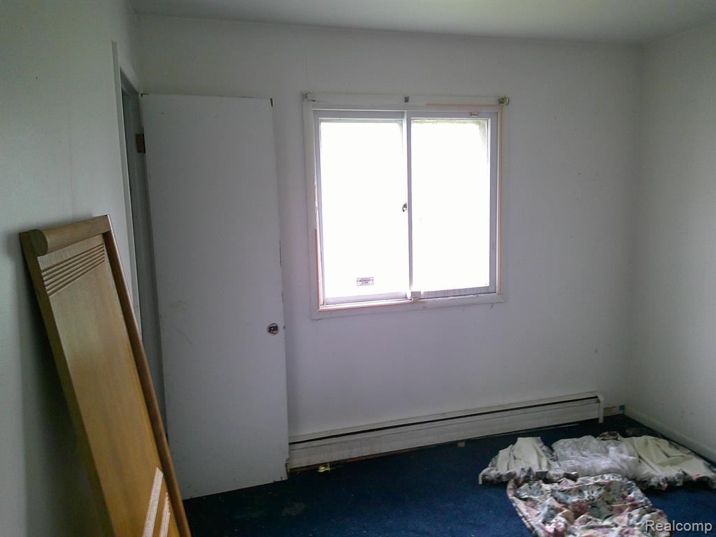 5044 North Linden Road Flint, MI 48504 - Photo 15 of 22