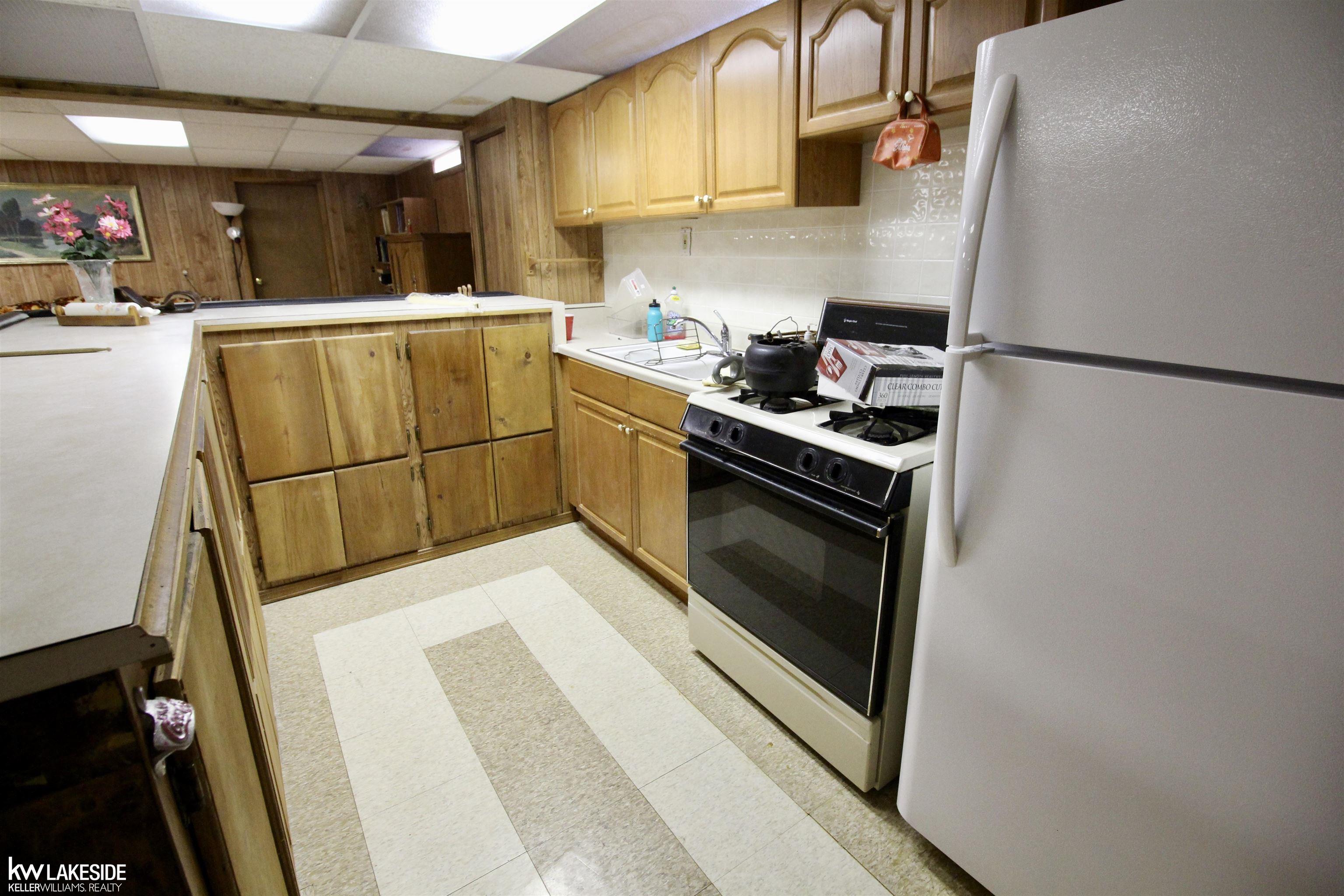 46259 Butte Drive Macomb, MI 48044 - Photo 25 of 35 50133983-51f2ff92-cb55-4874-a8ae-78431518fee6.JPG