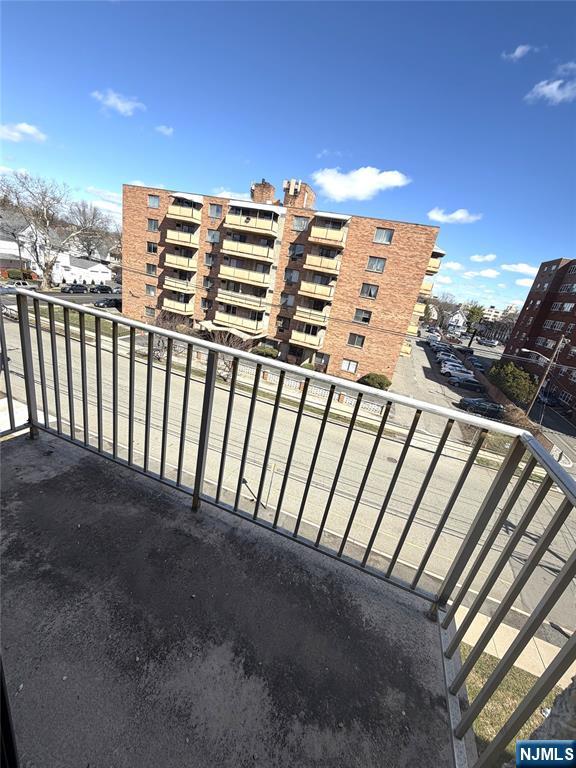 245 Anderson Street, Unit 4G Hackensack, NJ 07601 - Photo 11 of 14