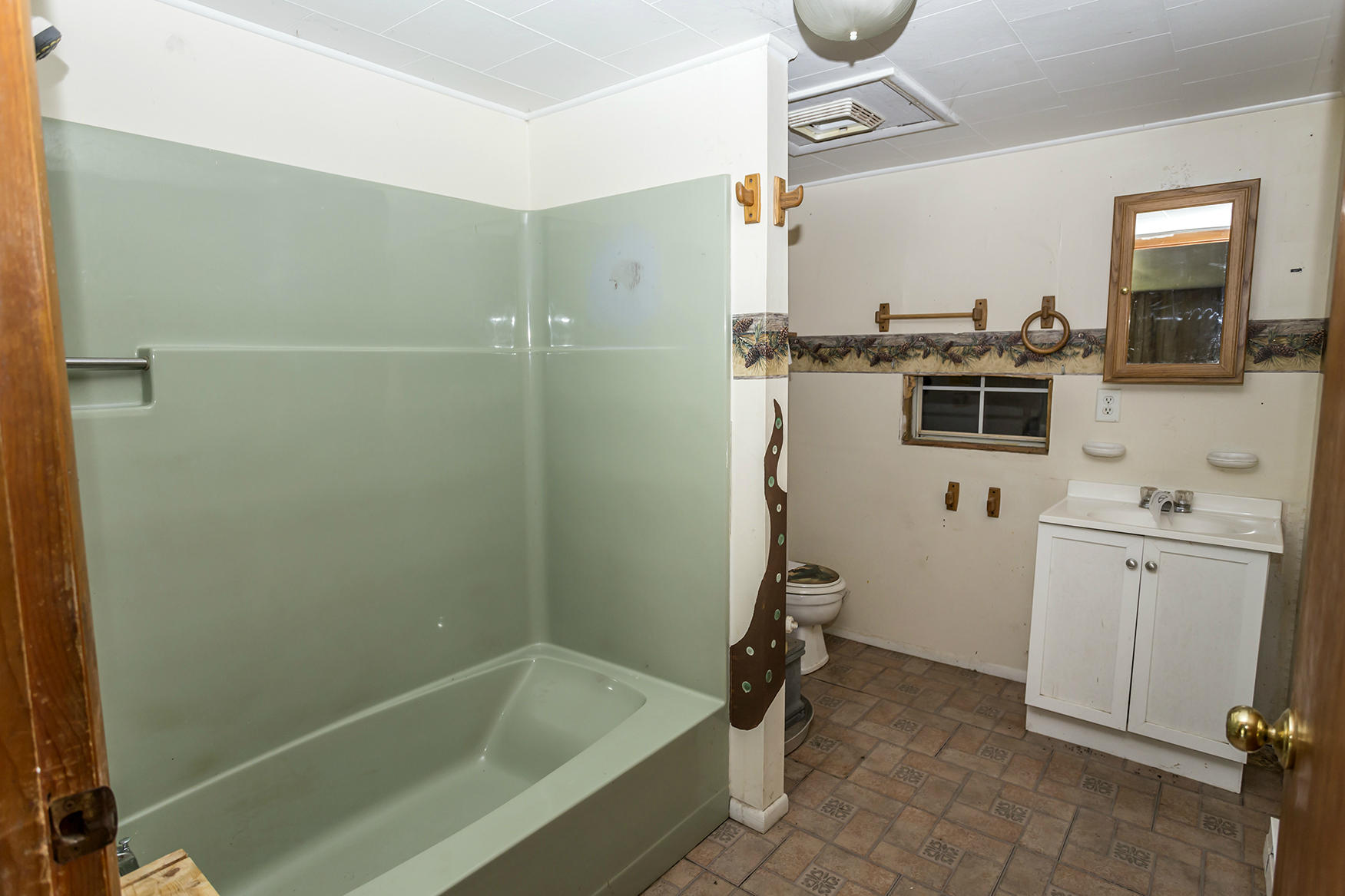 395 Cemetery Road Dayton, TN 37321 - Photo 1 of 11 bath