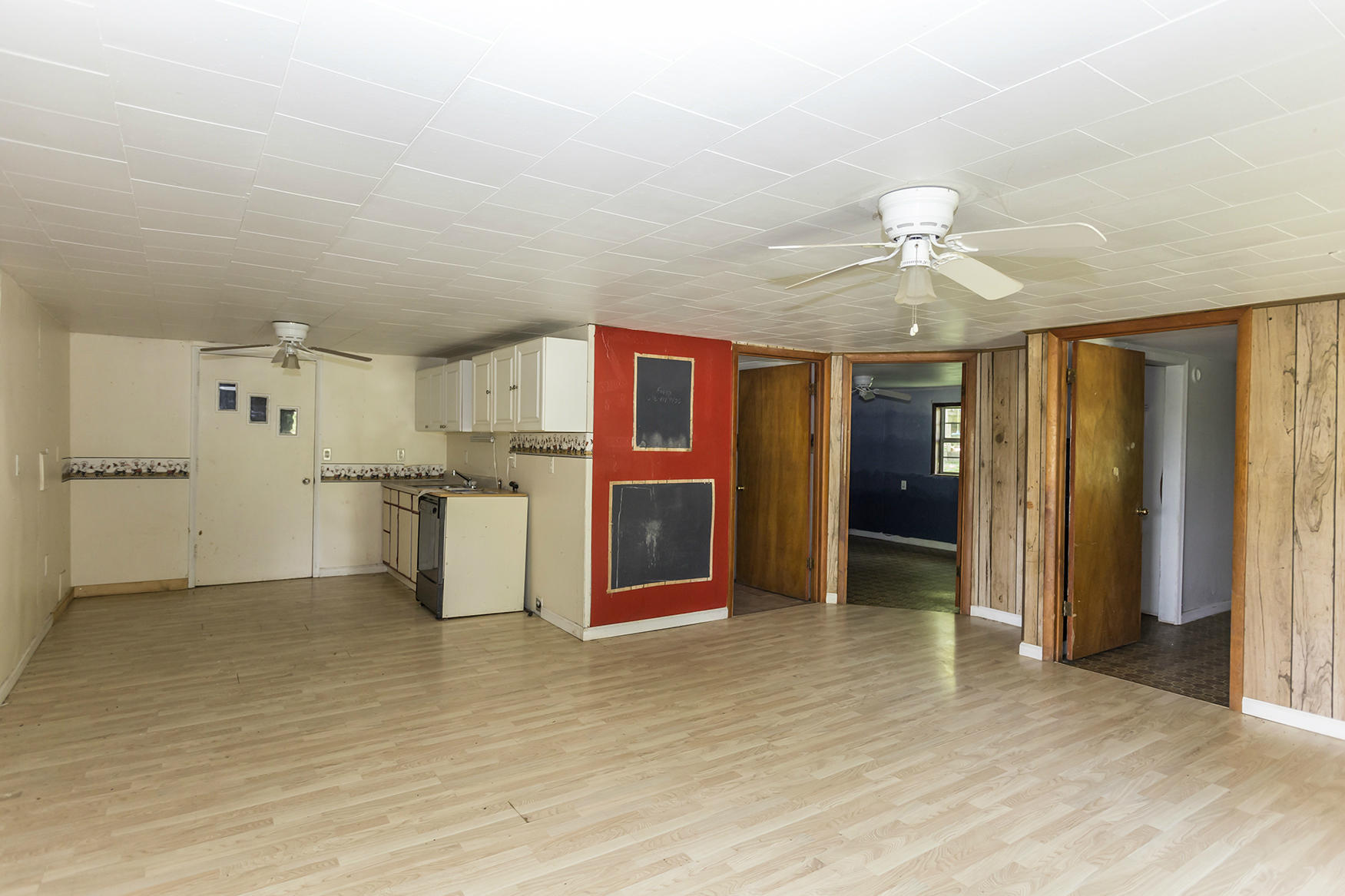 395 Cemetery Road Dayton, TN 37321 - Photo 10 of 11 Living area