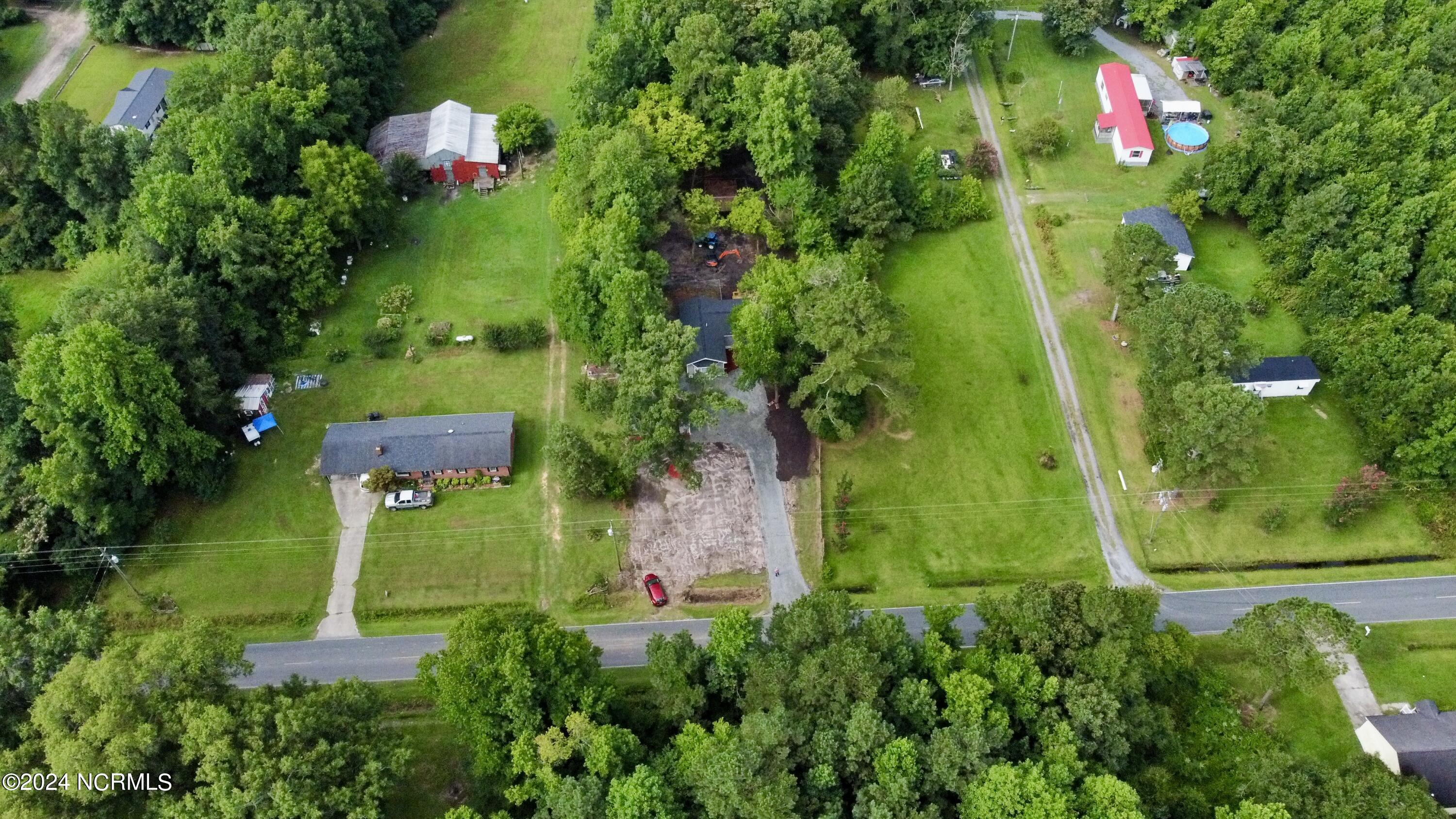 2807 Silo Road Kinston, NC 28501 - Photo 16 of 44 dji_fly_20240718_095000_235_172131060960