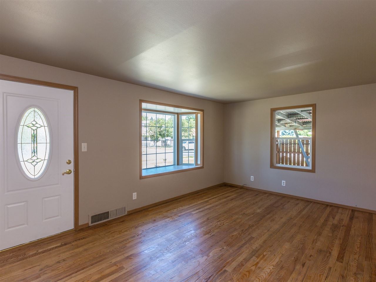 2509 West Decatur Avenue Spokane, WA 99205 - Photo 4 of 20 Gallery Image 4