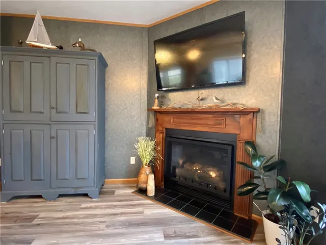 $849,900 | 8681 Lower Lake Road, Lodi, NY 14860