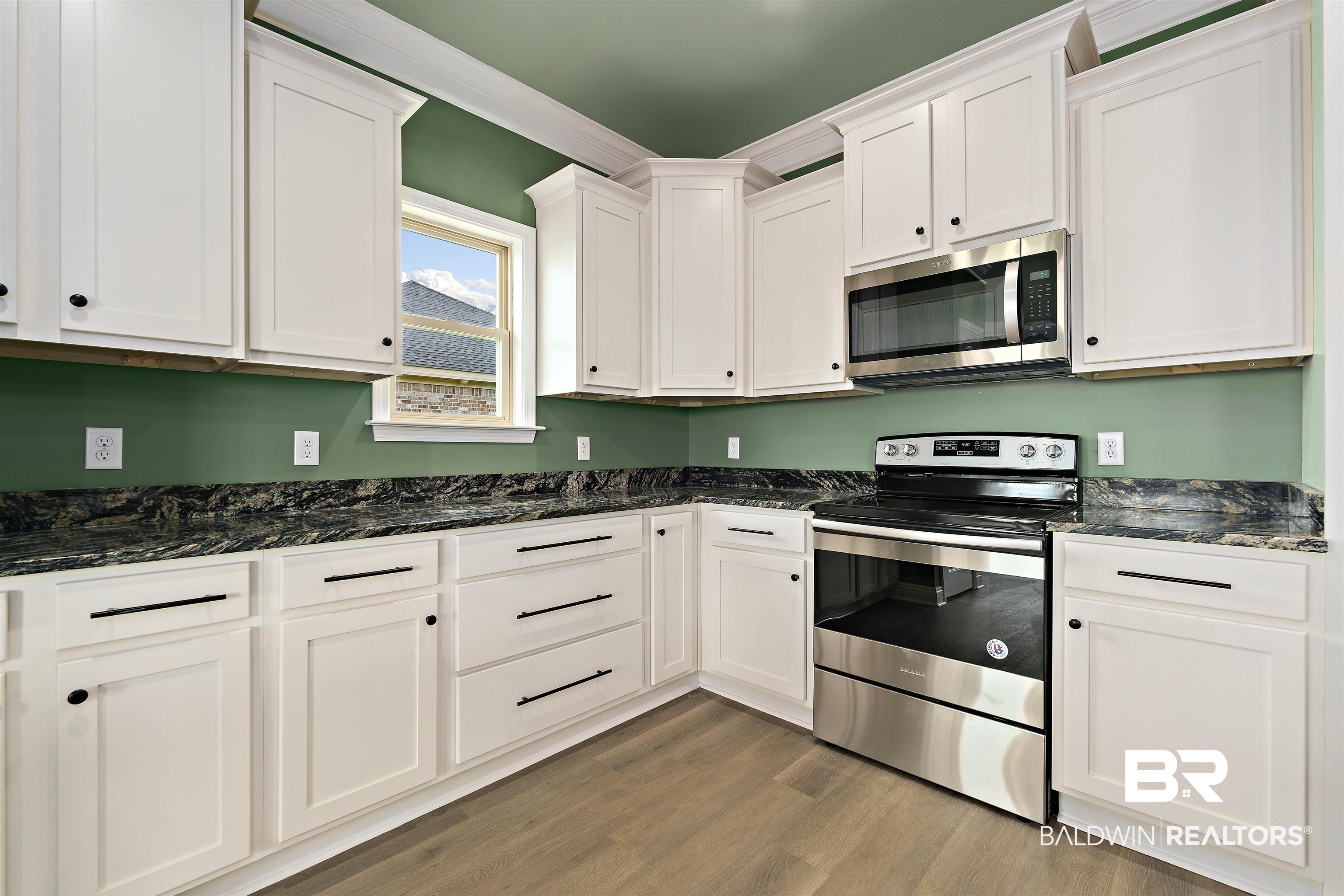 10164 Bridgewater Drive Theodore, AL 36582 - Photo 9 of 34 Kitchen