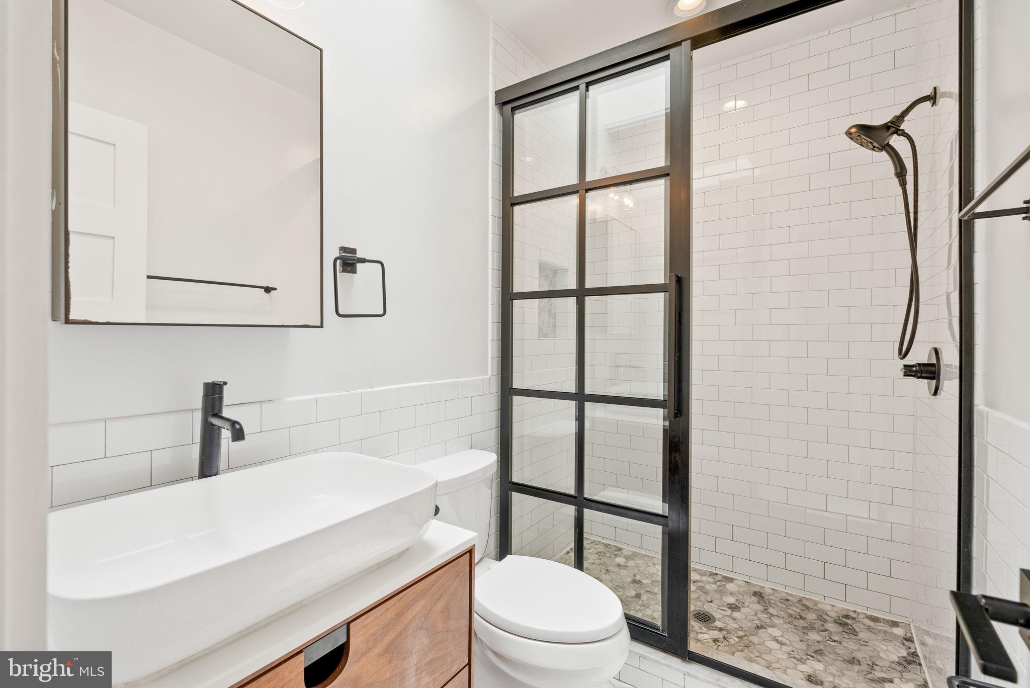 477 Ridge Street Northwest Washington, DC 20001 - Photo 8 of 18